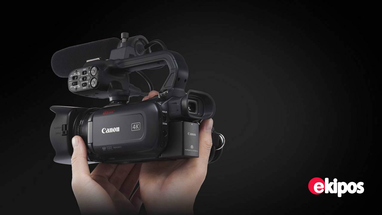 Canon XA45   