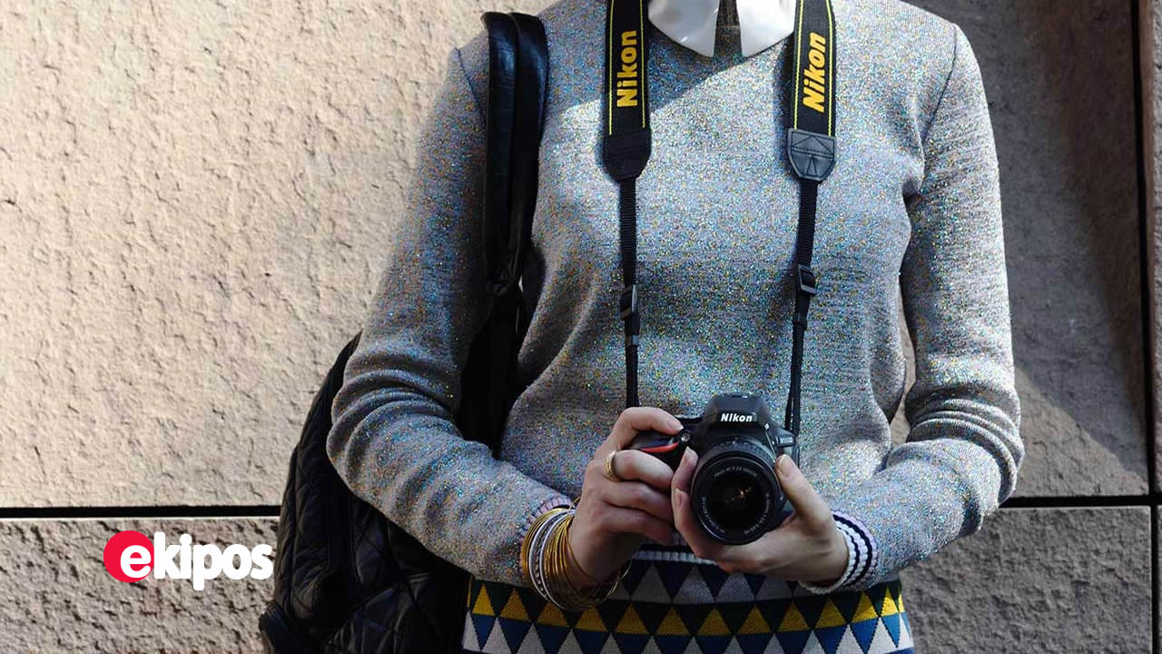 NIKON D5600  